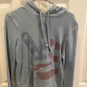 Long sleeve with hood